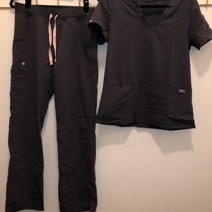 Figs Kade Cargo Scrub Pant in Dark Gray